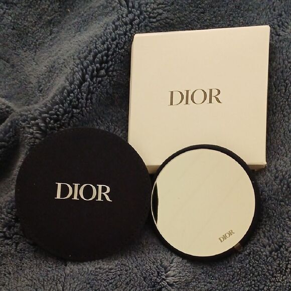 Dior Other - Dior Compact Mirror
